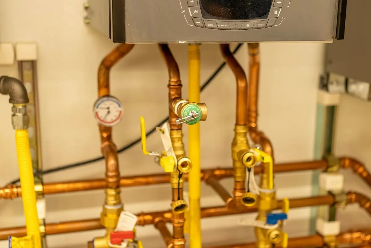 Licensed technician providing Pipe Repair for a homeowner in Chesapeake